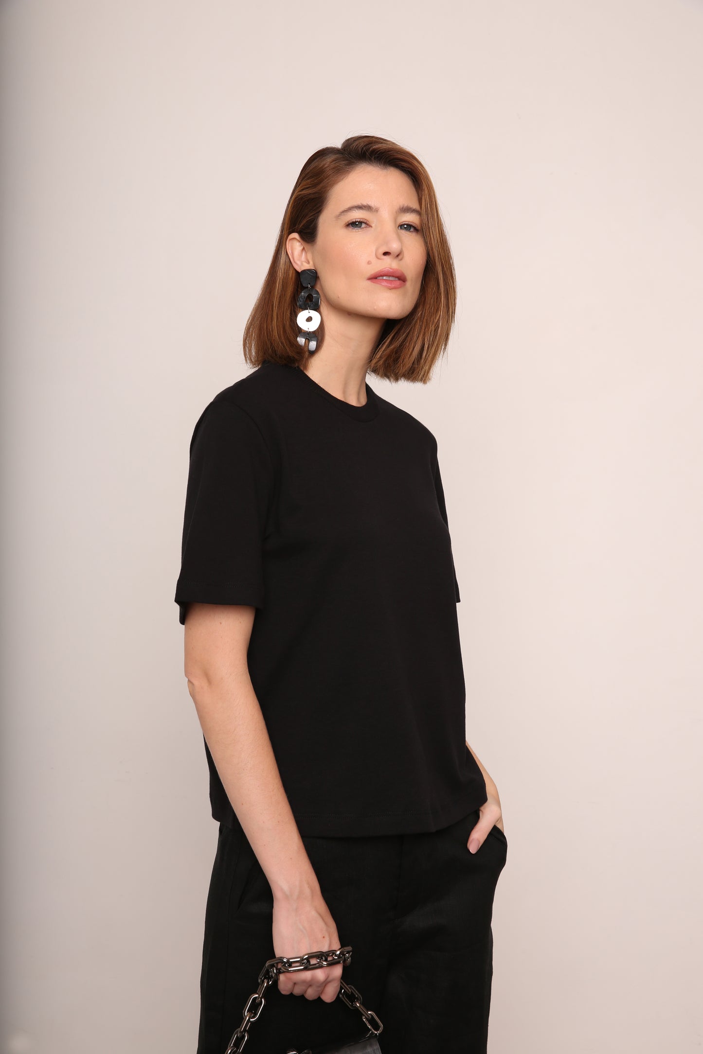 Camiseta algodão preta